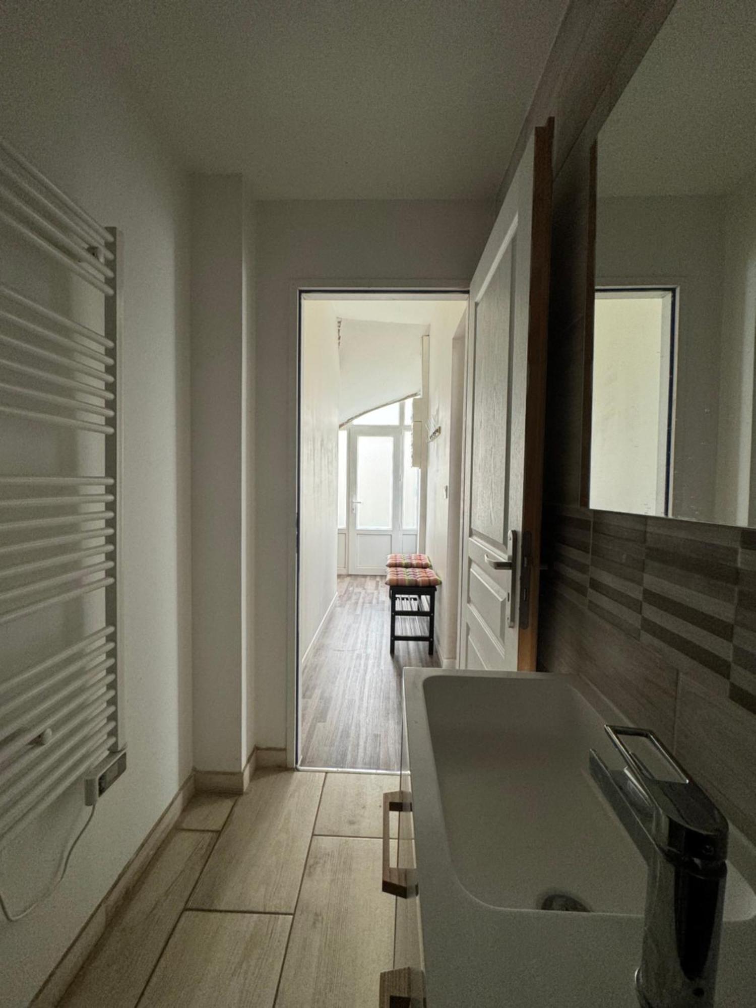Apartament Philomene Romilly-sur-Seine Zewnętrze zdjęcie