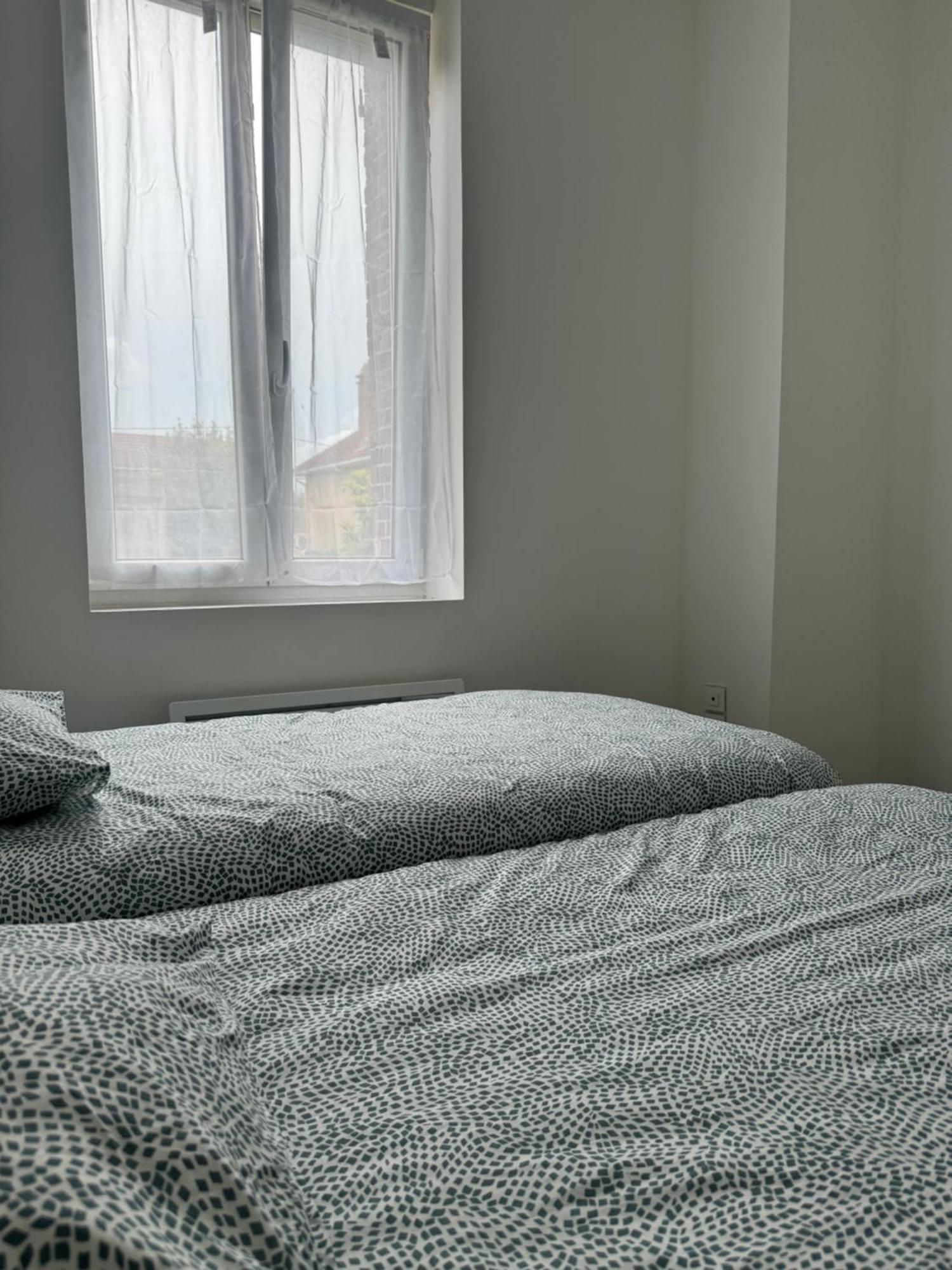 Apartament Philomene Romilly-sur-Seine Zewnętrze zdjęcie